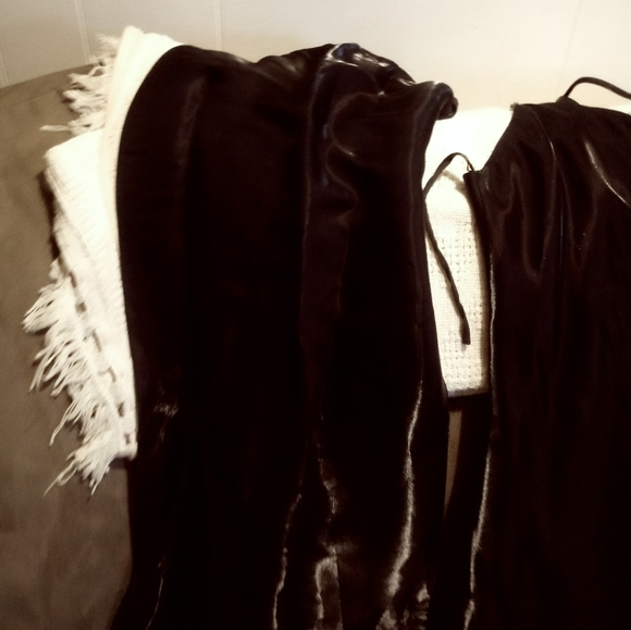 Special occasion 3 and one piece set - Picture 5 of 8